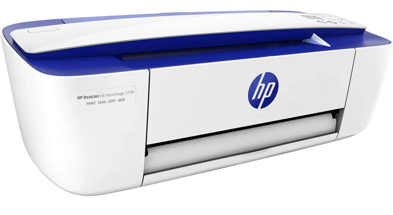 Biało-niebieska drukarka HP DeskJet Ink Advantage 3790. Różnica między drukarką laserową a atramentową jest kluczowa przy wyborze.